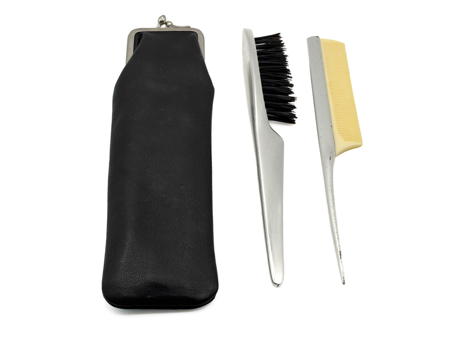 WMF Reiseset Haarpflege. Bestehend aus Kamm, Bürste und Leder Etui