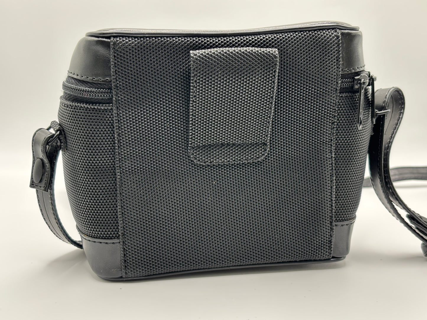 Leica Gürteltasche Kameratasche 13x6x12cm schwarz