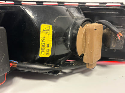 Porsche Rücklicht links 96463190701