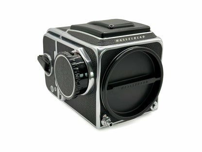 Hasselblad 500C/M silber mit A12 Magazin Mittelformat Analogkamera