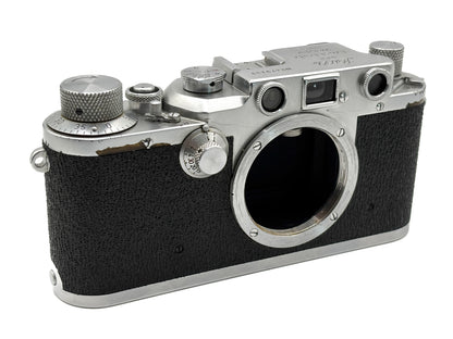 Leica IIIc Sharkskin 2nd Version, silver body