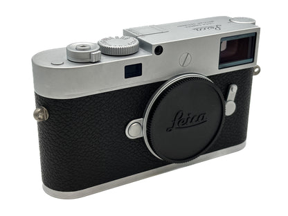 Leica M11-P, silver chrome 20214 + spare battery