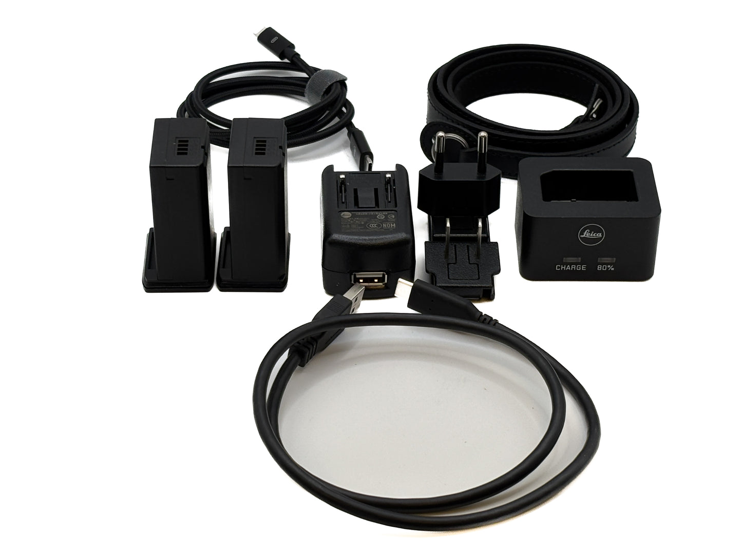 Leica M11-P, silver chrome 20214 + spare battery