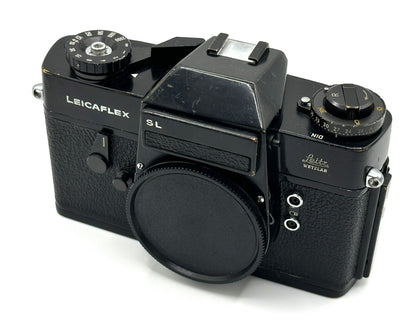 Leicaflex SL, schwarz lackiert "Gehäuse"