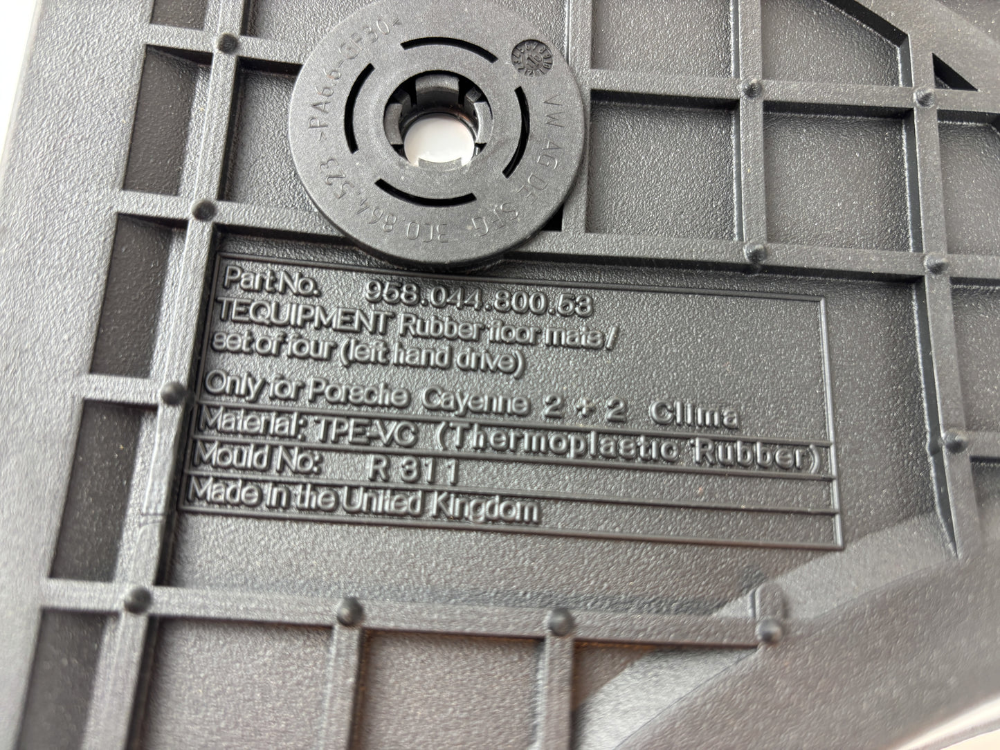 4x Porsche Cayenne Floor Mats 958.044.800.51 / 53