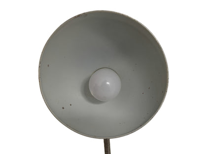 Kaiser Idell Tischlampe mit Schwanenhals