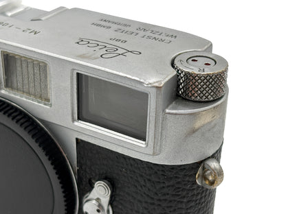 Leica M2, silver chrome