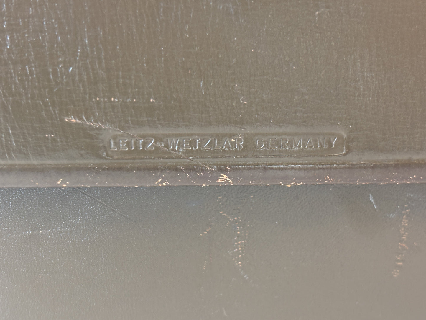 Leica Universal Tasche Leder Braun / Grün