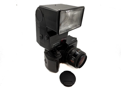 Pentax SFX + SMC Pentax-F 1:3.5-4.5/35-70mm