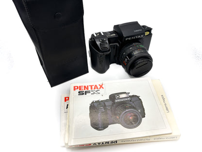 Pentax SFX + SMC Pentax-F 1:3.5-4.5/35-70mm