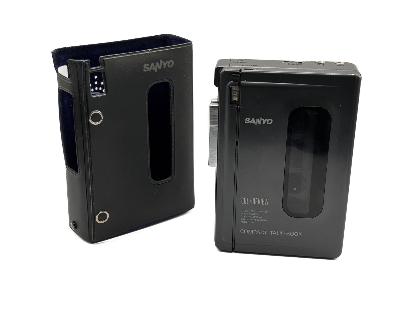 Sanyo Walkman TRC 1128 with bag