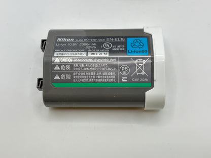 Nikon EN-EL18 Akku Neuwertig mit Verpackung