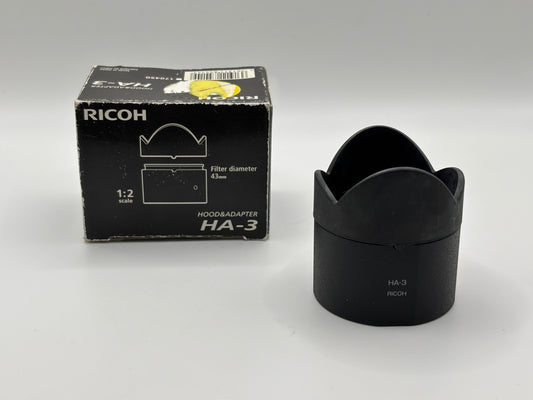 Ricoh HA-3 Gegenlichtblende + Adapter